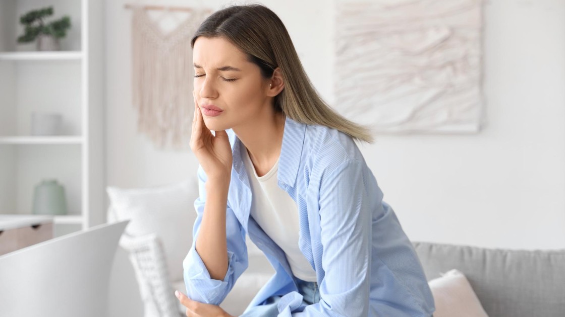 Curare una carie: tutto quello che c’è da sapere